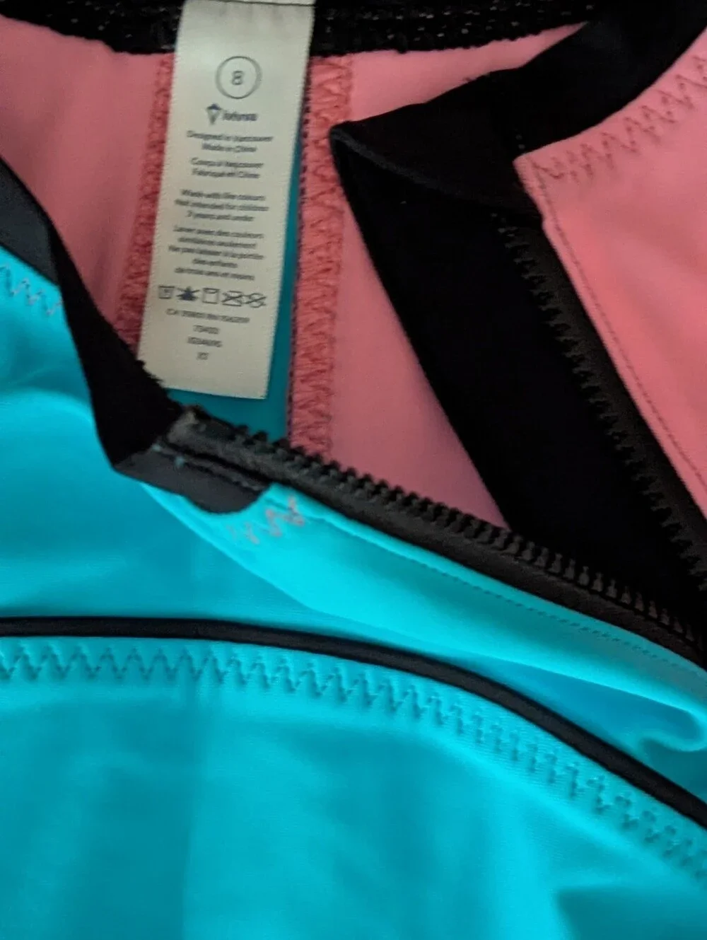Ivivva Rashguard Pink Blue Black Colorblock Long sleeve Girl's Size 8